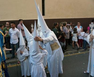 Imagen de un pequeño nazareno.