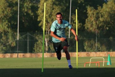 Juanmi en un entrenamiento del Betis (foto: RBB).