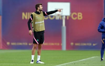 Piqué, durante el último entrenamiento antes del partido ante el Ferencvaros (Foto: FCB).