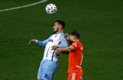 Orlando Sá, con el brazalete durante el Málaga-Oviedo (Foto: Málaga CF).