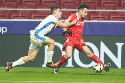 Idrissi se va de Bustinza (Foto: SFC)