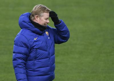 Koeman, en una sesión del Barcelona (Foto: Kiko Hurtado).
