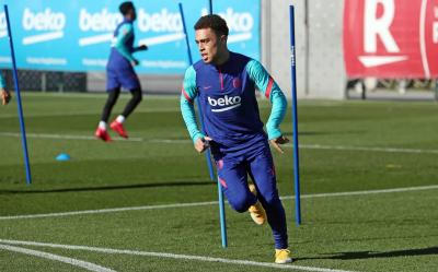 Sergiño Dest, en una sesión del Barcelona (Foto: FCB).