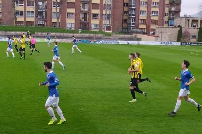 En el derbi el Portugalete se impuso por 2-0 al Barakaldo en La Florida.