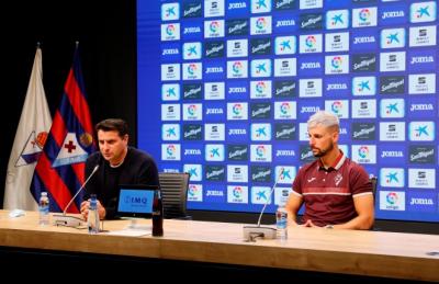 Fran Sol, presentado como nuevo jugador del Eibar (Foto: SD Eibar).