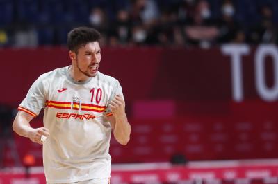 Alex Dujshebaev, durante el encuentro ante Argentina (Foto: RFEBalonmano).