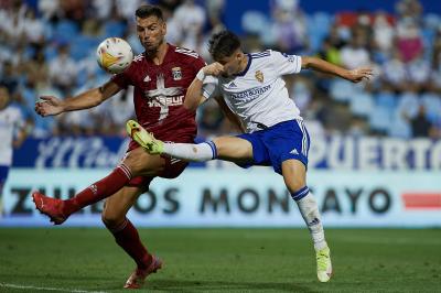 Borja Sáinz, durante el Real Zaragoza-FC Cartagena de la primera vuelta (Foto: Daniel Marzo).
