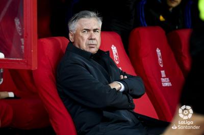 Carlo Ancelotti, en el banquillo del Nuevo Los Cármenes (Foto: LaLiga).