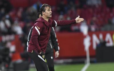 Lopetegui ante la Real Sociedad (Foto: Kiko Hurtado).