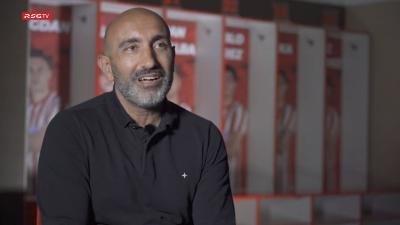 Abelardo habla como nuevo entrenador rojiblanco (Foto: Real Sporting).