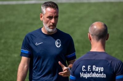 Abel Gómez, en su etapa como entrenador (Foto: Rayo Majadahonda).
