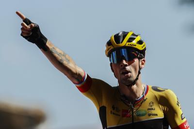 Primoz Roglic celebra su victoria en Laguardia en La Vuelta 2022 (Foto: EFE).