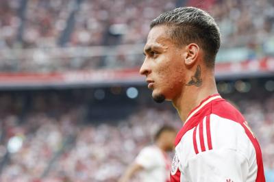 Antony, en un partido con el Ajax (Foto: Cordon Press).