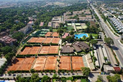 El Español, el club escogido por la Rafa Nadal Academy para patrocinar su primer torneo