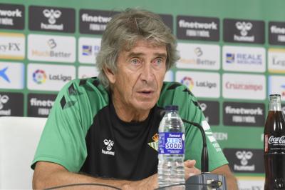 Pellegrini, en la rueda de prensa de este sábado (Foto: Kiko Hurtado).