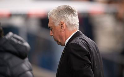 Carlo Ancelotti, en la banda del Santiago Bernabéu (Foto: Cordon Press).
