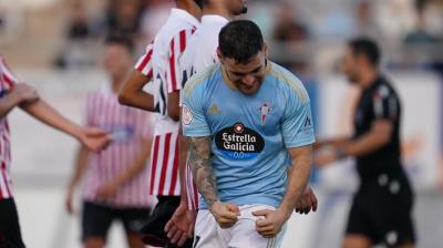 Javi Galán celebra su gol al Algar (Foto: RCCV).