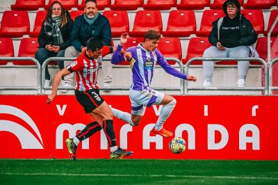 Iván Garriel, ante el Athletic (Foto: Sara Cabezas).