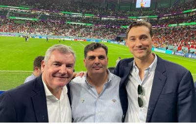 Vizcaíno, Contreras y Ben Harburg, en Qatar.