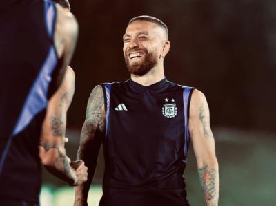 El Papu, con la selección argentina.
