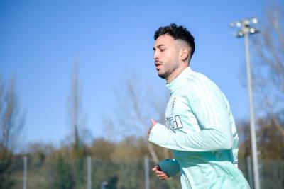 Camarasa entrena con el Real Oviedo (Foto: RO).