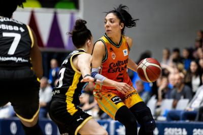 Valencia Basket se adelanta por 2 puntos en los cuartos ante Movistar Estudiantes (56-58)