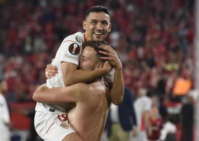 Navas y Rakitic, tras vencer a la Juventus (Foto: Kiko Hurtado).