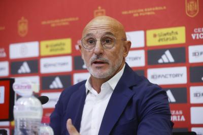Luis de la Fuente, en rueda de prensa de España (FOTO: EFE).