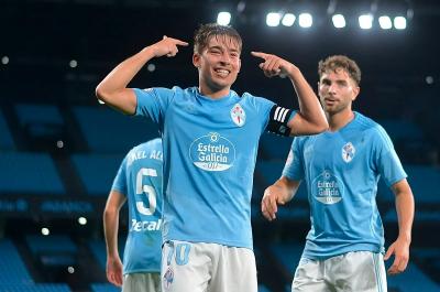 Raúl Blanco Juncal, primo de Iago Aspas, celebra su gol con el filial (Foto: RC Celta).