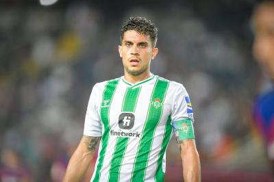 Marc Bartra, ante el Barça (Foto: Cordonpress)