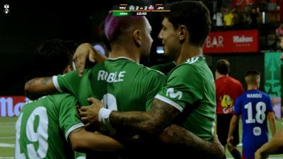 Edgar Álvaro, delantero de los Troncos, tras marcar en la Kings Cup de la Kings League.
