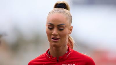Alisha Lehamnn en un encuentro con la selección suiza (Cordon Press)