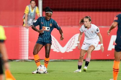 Remontada que vale tres puntos para el VCF Femenino (Foto: Valencia CF)