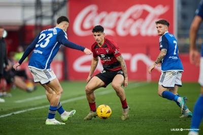 Lance del Mirandés - Real Oviedo (Foto: LaLiga).