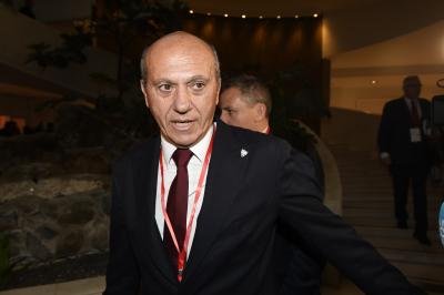 Llegada de José María del Nido Benavente a la Junta (Foto: Kiko Hurtado).
