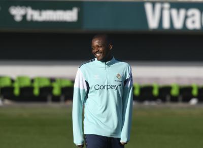 William Carvalho, en el entrenamiento de este martes (Foto: Kiko Hurtado).