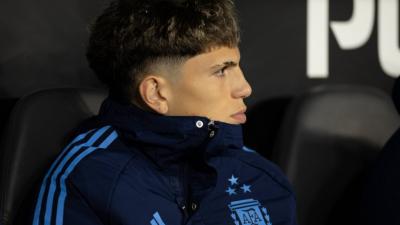Di María desvela los vaciles de De Paul a Garnacho por su acento: "Lo carga con el español"
