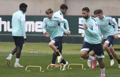 Juan Miranda y Willian José, en un entrenamiento (Foto: Kiko Hurtado)