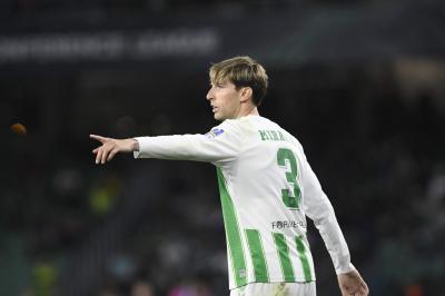 Juan Miranda, en un partido con el Real Betis (foto: Kiko Hurtado).