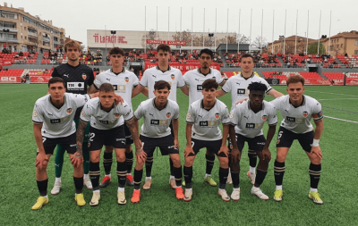 El once titular del VCF Mestalla ante el Terrassa FC (Foto: Valencia CF).
