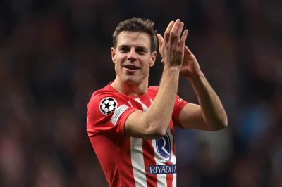 César Azpilicueta, en un partido del Atlético (Foto: Cordon Press).