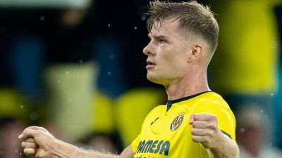Sorloth celebra un gol con el Villarreal (Foto: Kiko Hurtado)