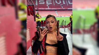 Alba Moreno, divulgadora física en el Ramón Sánchez-Pizjuán (Instagram: @fisicamr)