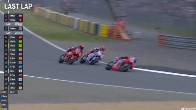 Marc Márquez adelantando a Pecco Bagnaia en Le Mans (Foto: MotoGP).