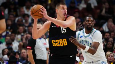 Nikola Jokic durante el partido ante los Wolves (CordonPress)