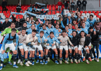 Los jugadores del Fortuna con su afición (Foto: RC Celta).