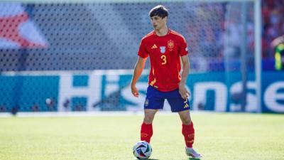 Robin Le Normand, con la Selección Española-Croacia en la Eurocopa (foto: Sefutbol twitter)