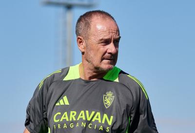 Víctor Fernández, en pretemporada (Foto: Real Zaragoza).