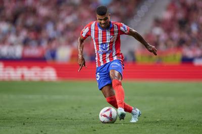 Reinildo, en un partido con el Atlético (Foto: Cordon Press).