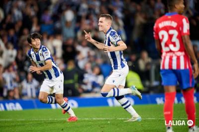 Sucic celebra su gol al Atlético de Madrid en el Reale Arena (Foto: LaLiga).